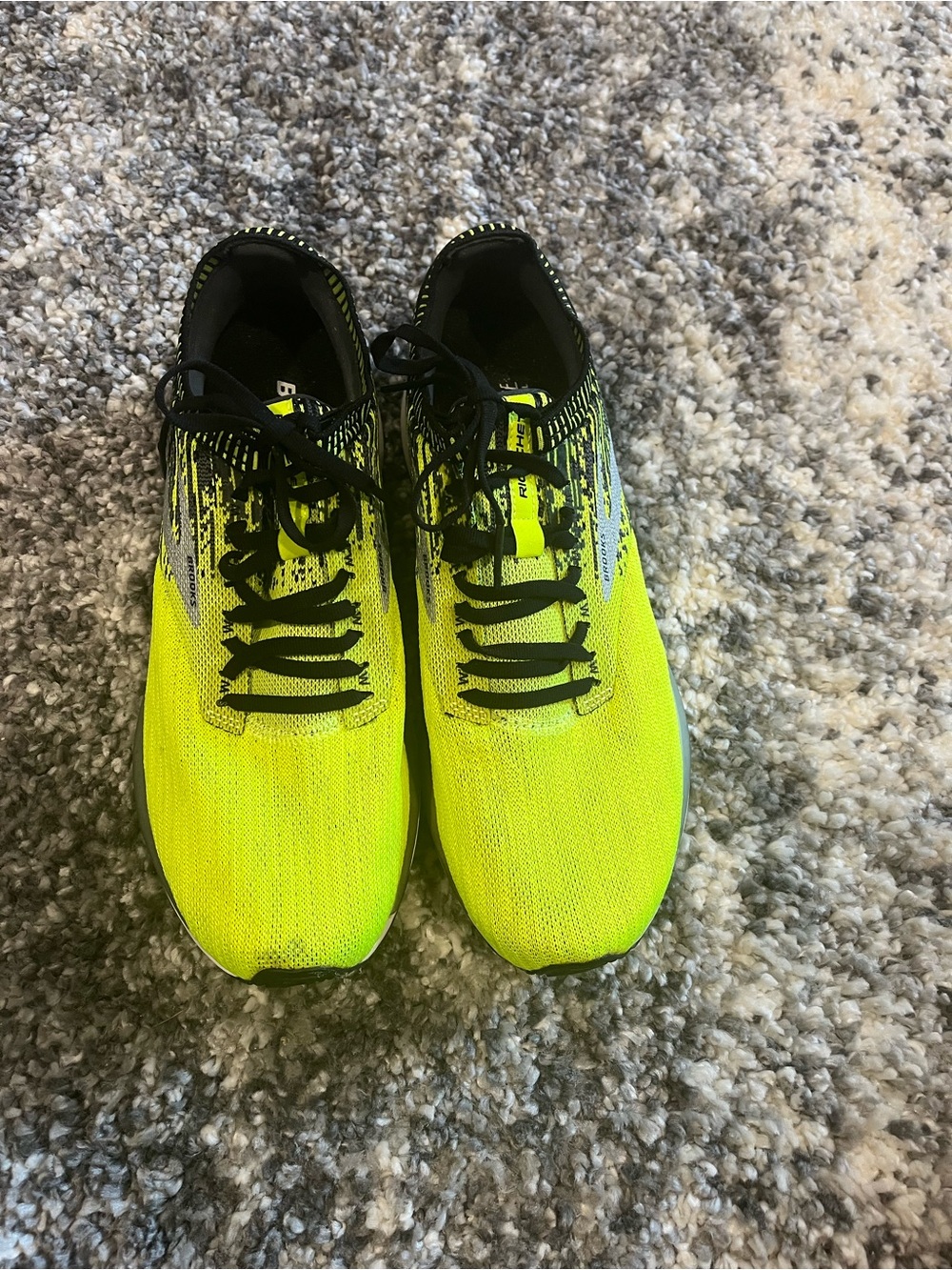 Brooks Neon Yellow and Black Running Sneakers